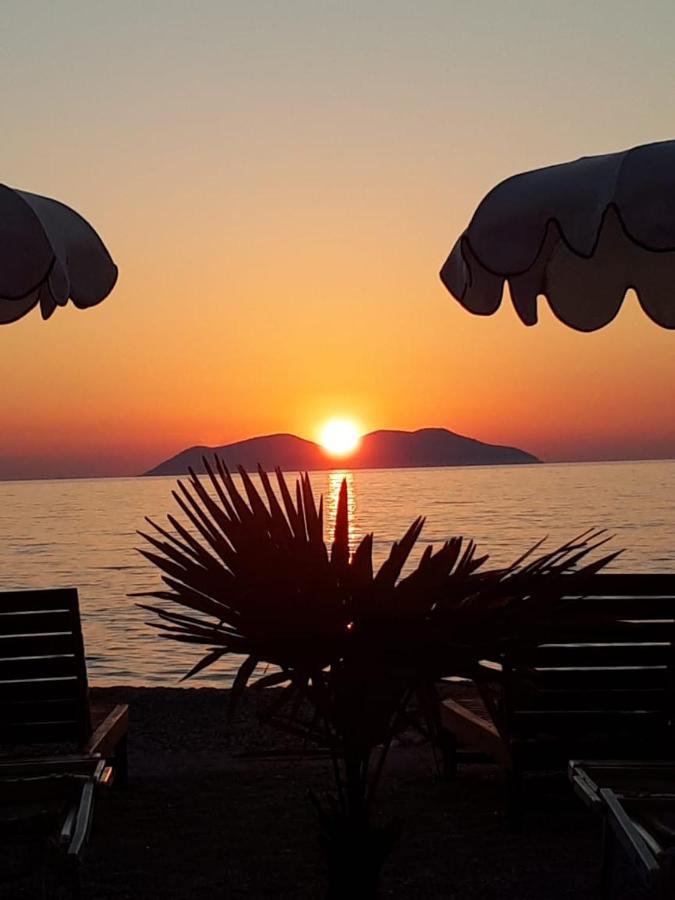 Palmanova Beach Mardok Vlorë エクステリア 写真
